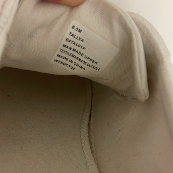 Esprit white sneakers tennis shoe - Picture 6 of 7